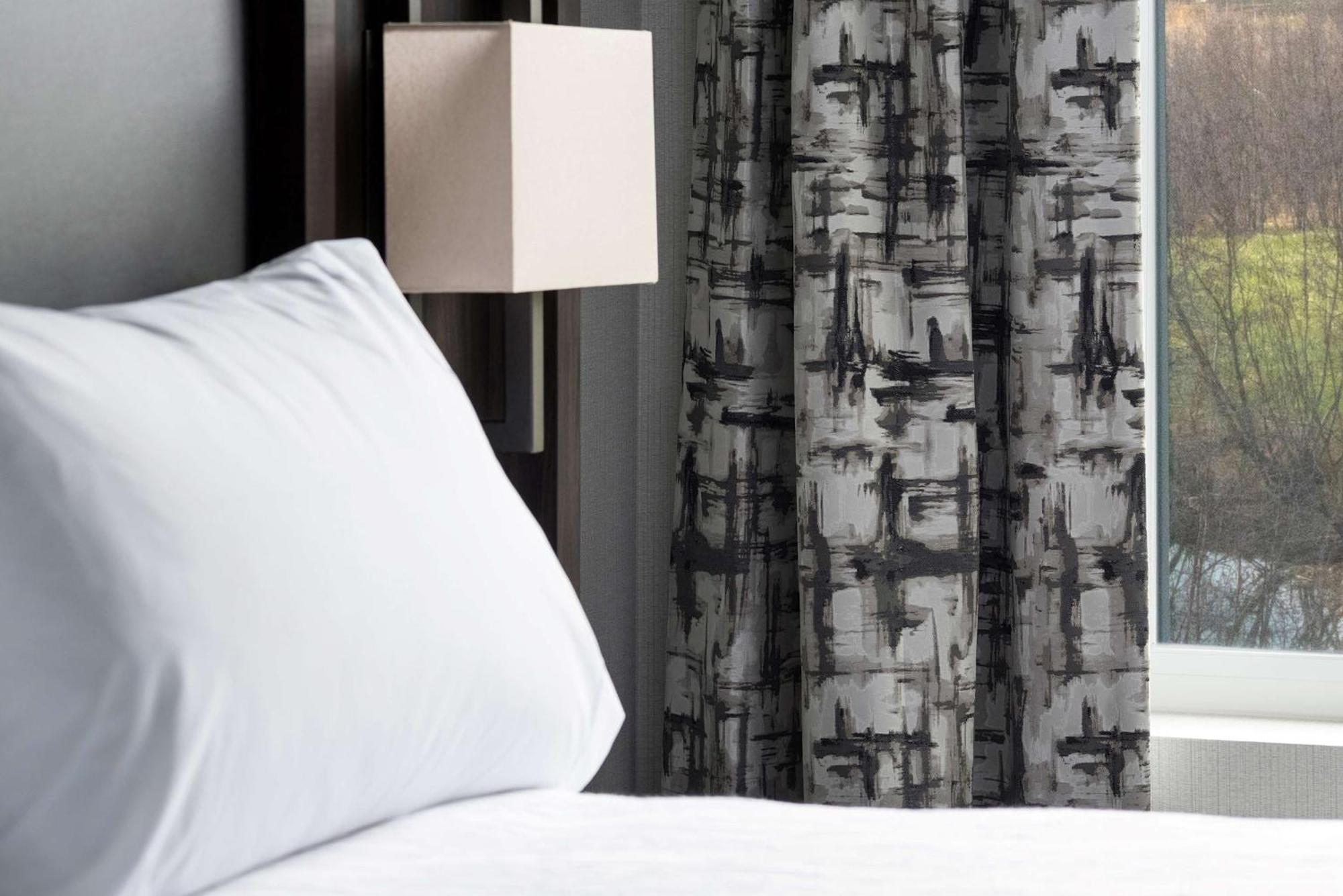 Hilton Garden Inn Hanover Лебанон Екстериор снимка