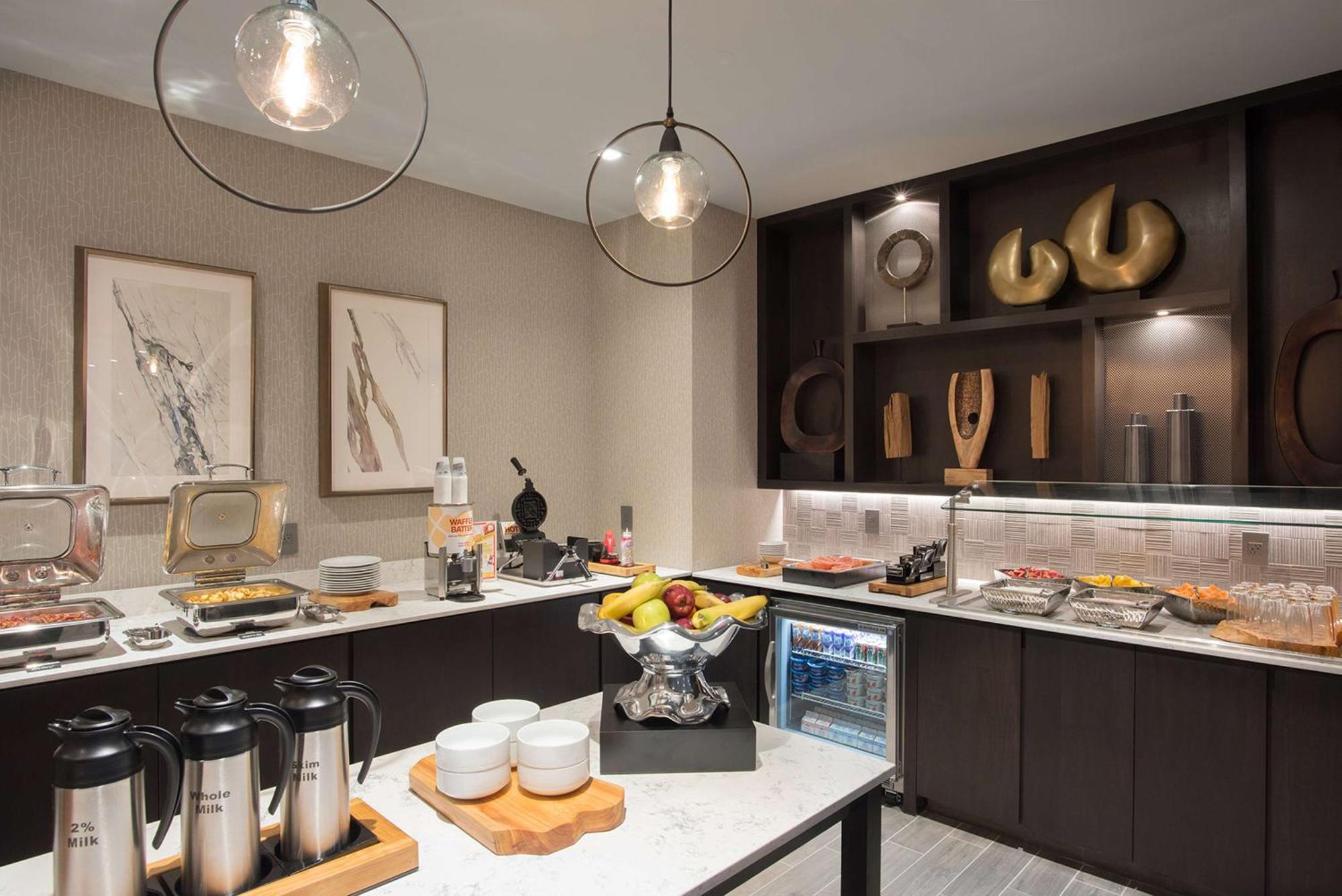 Hilton Garden Inn Hanover Лебанон Екстериор снимка