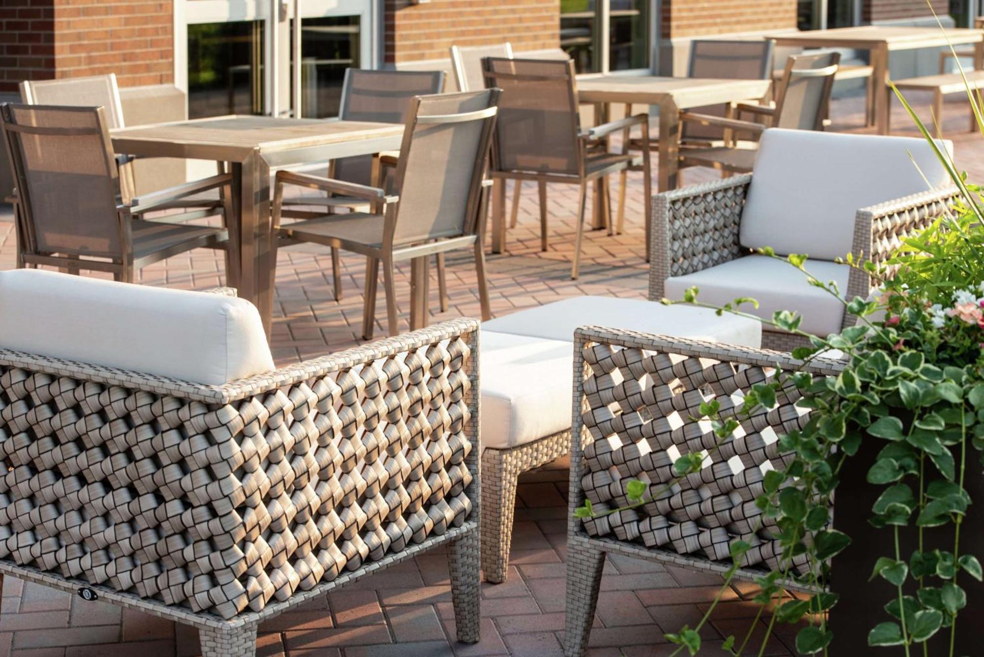 Hilton Garden Inn Hanover Лебанон Екстериор снимка